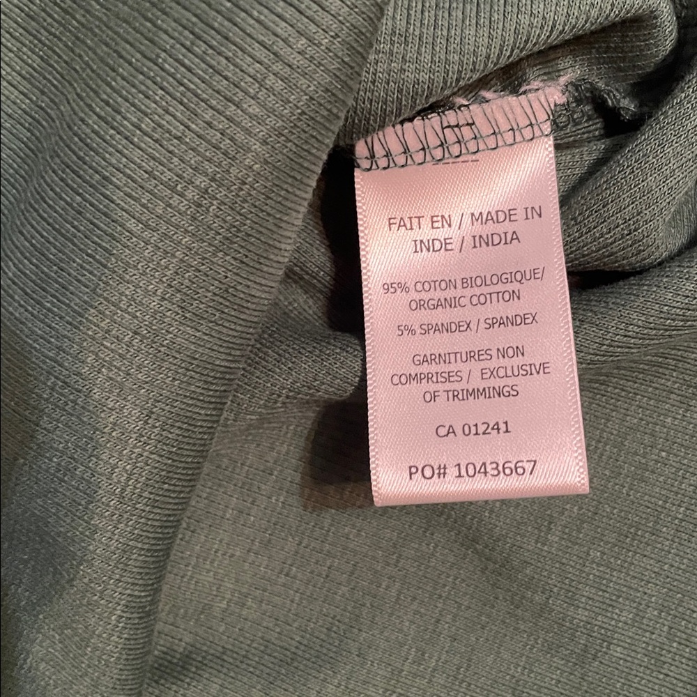 🌿 TWIK Green Polo Top NWOT - Picture 4 of 5
